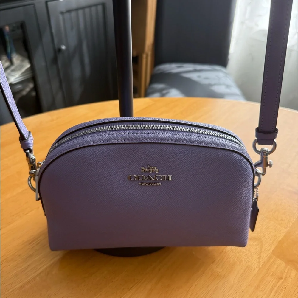 Coach Lavender Crossbody Bag - Picture 4 of 7